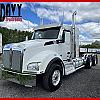 White 2024 Kenworth T880